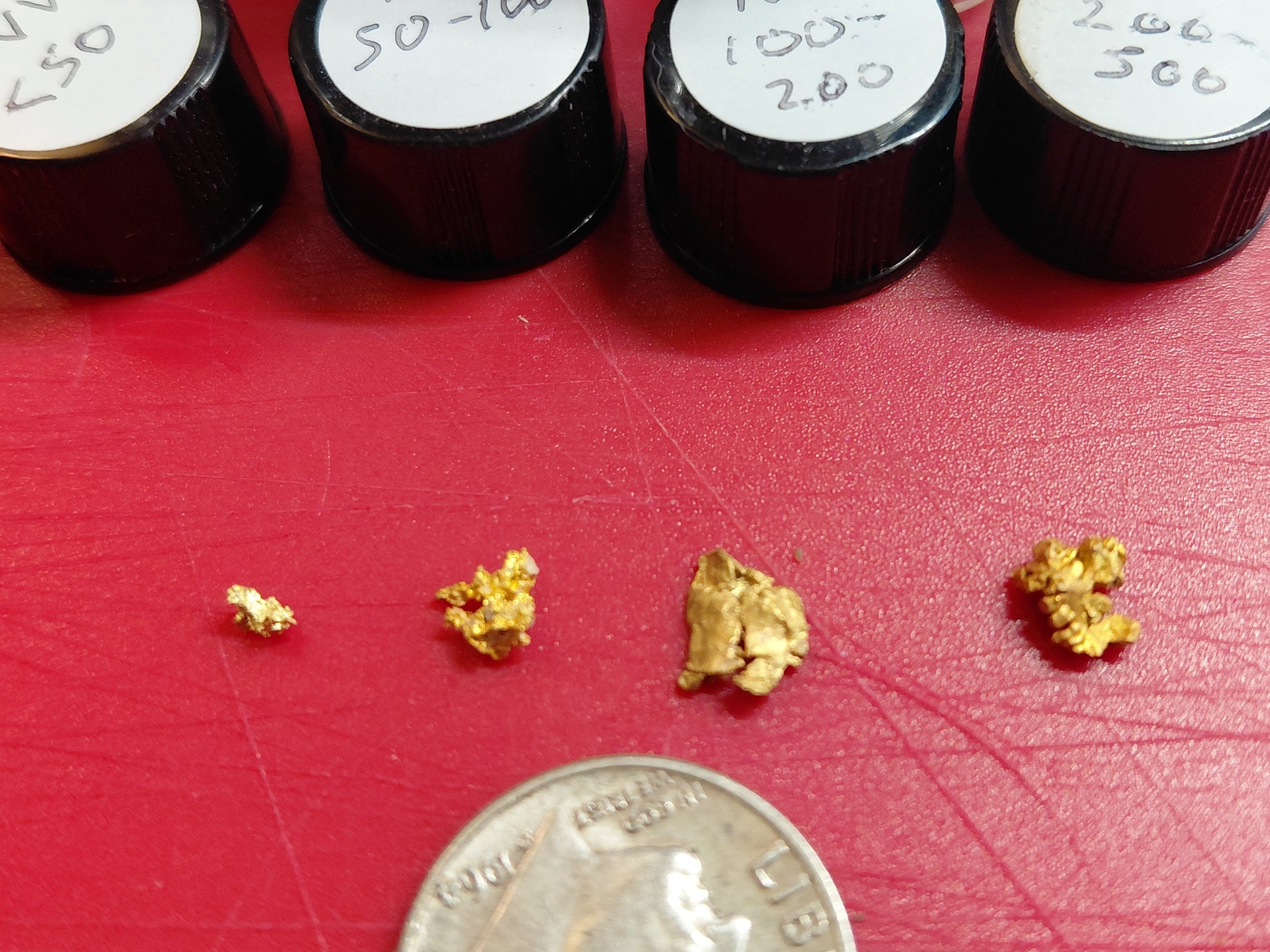 El Pequeño DOS!  Desert Gold Paydirt