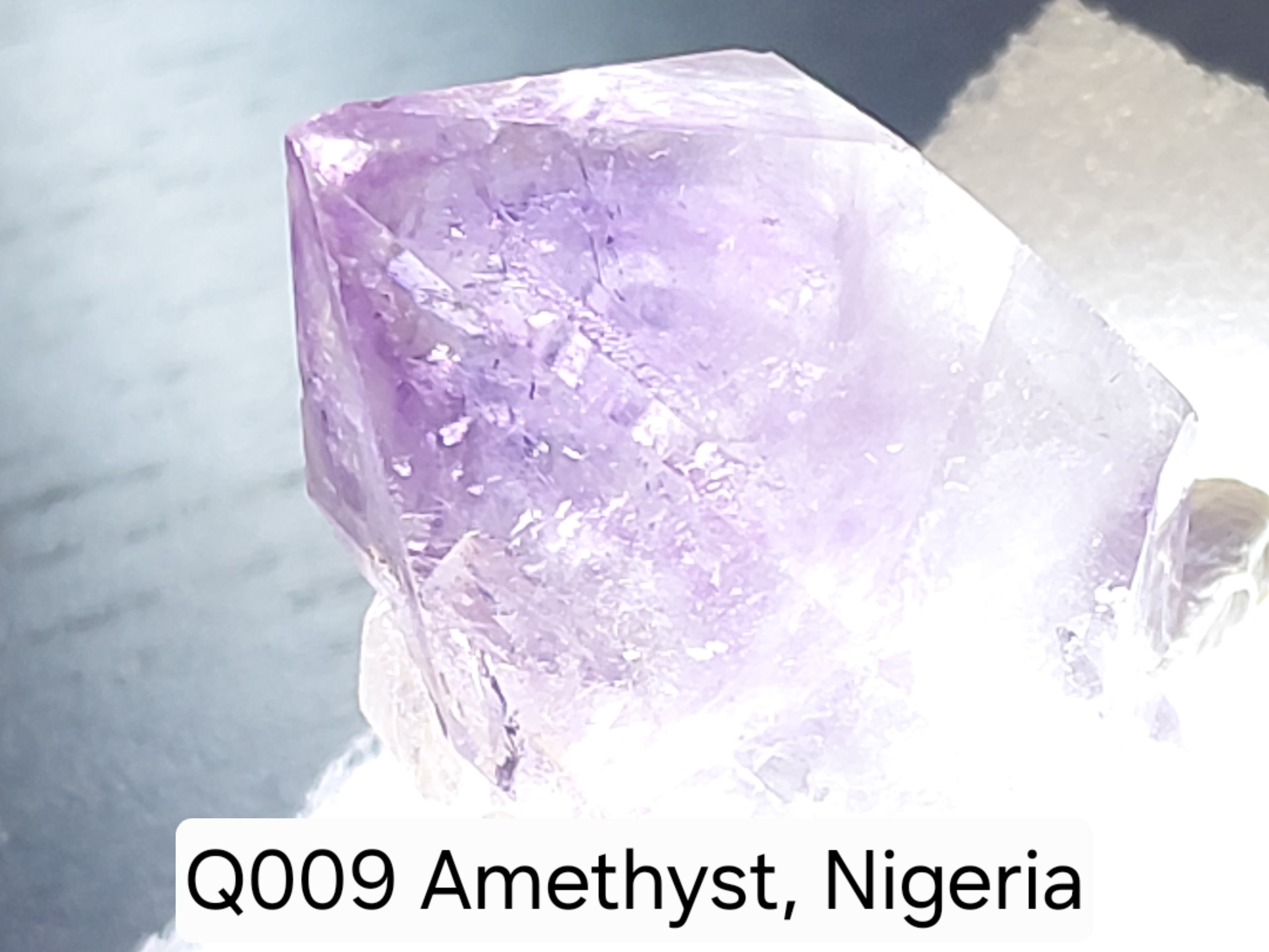 Q009 – Amethyst Point Cluster