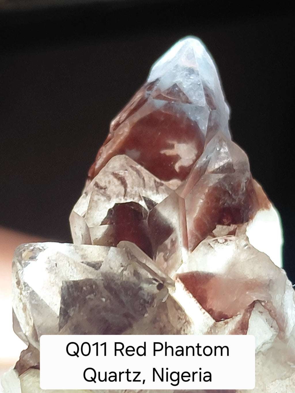 Q011 – Red Phantom Quartz